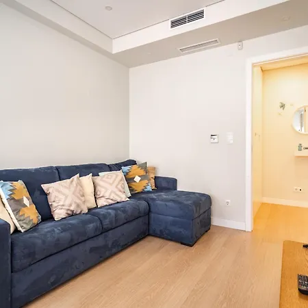 Akicity Marques Aurora Lisbon